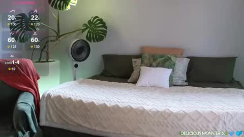 Kitty online show from February 7, 6:16 am