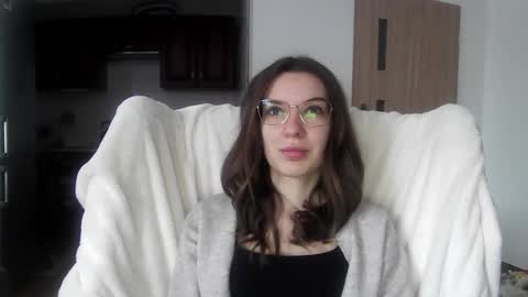 Aurora online show from February 12, 7:34 am