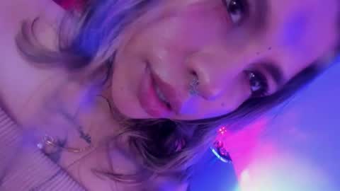 della online show from March 25, 10:05 pm