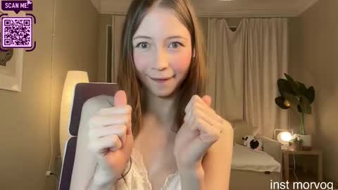 Delora online show from January 7, 2:49 am