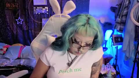 TankinBody online show from March 16, 2:59 am