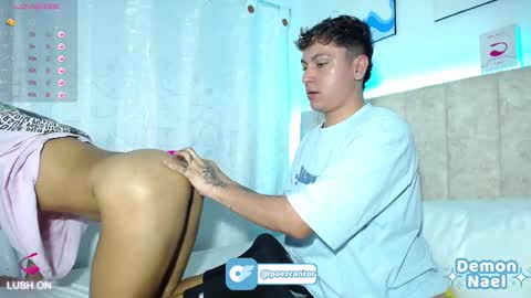 Juan  Gabriel Independent Models 3 online show from February 11, 3:08 am