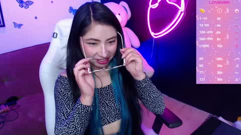 Demy  online show from January 22, 9:43 pm