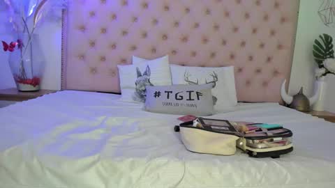 denisse_logan online show from February 9, 3:43 am