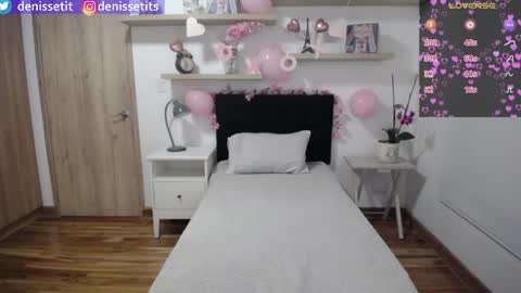    online show from March 31, 9:37 pm