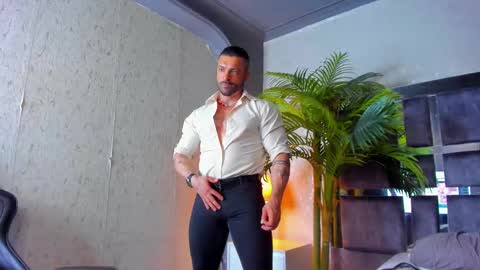 dennis_cox_ online show from March 10, 10:07 am