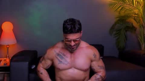 dennis_cox_ online show from November 13, 1:14 pm