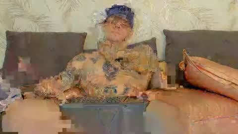 Snapshot of dennis_munera chatting on February 28, 4:20 pm dennis munera online show from February 28, 4:20 pm