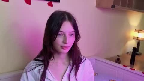 Olivia online show from October 3, 8:22 am