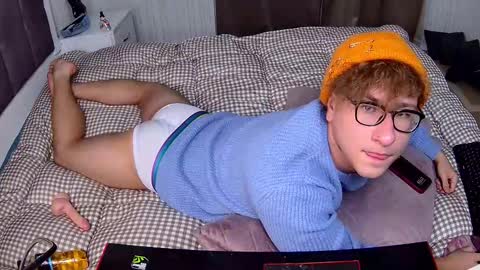 Dennis online show from February 22, 5:59 pm