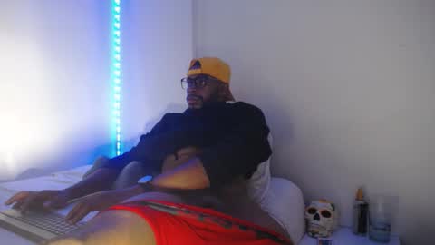 denzo online show from October 4, 5:05 am