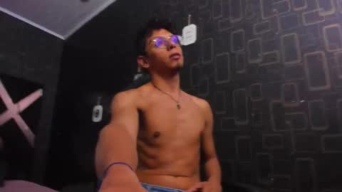 Dereck online show from February 25, 10:52 am