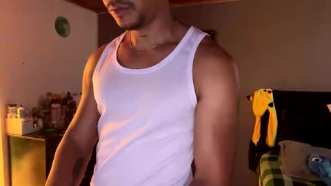 Dereck Myers online show from December 31, 7:51 pm