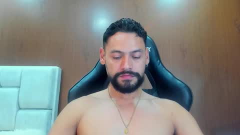 DerryBigger CM online show from September 23, 7:31 pm