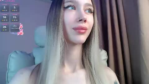 Ari online show from May 25, 6:25 pm