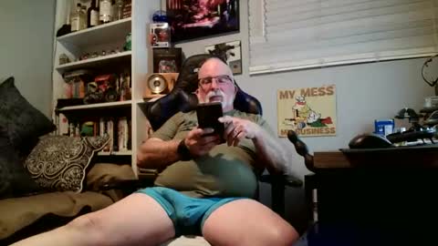 D K online show from February 10, 3:31 am