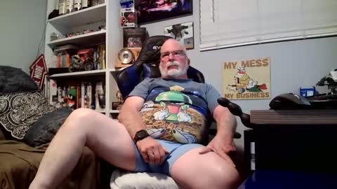 D K online show from November 11, 3:09 am