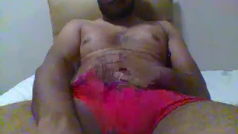 Snapshot of desidaddy_629 chatting on October 1, 4:39 pm Daddy online show from October 1, 4:39 pm