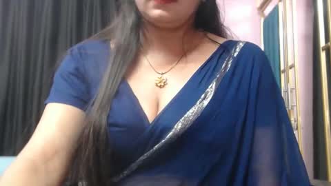 Snapshot of desimaisa130 chatting on October 23, 3:57 pm Maisa online show from October 23, 3:57 pm