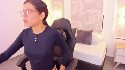 desire online show from September 16, 12:29 pm