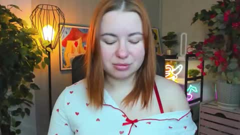 LAYLA online show from January 8, 7:36 am