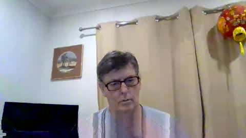 Desmon1958 online show from April 15, 11:46 am