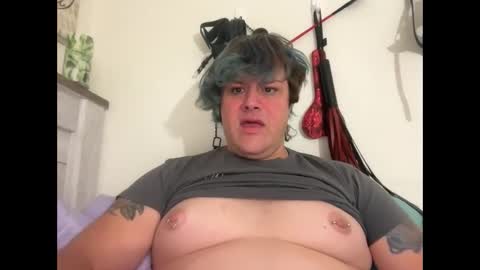 Dezmond online show from November 28, 4:20 am