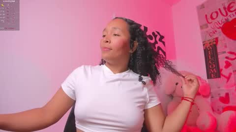 desty_y online show from February 14, 7:11 am