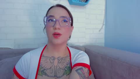 Snapshot of deva_blue chatting on January 29, 4:36 am Deva Blue online show from January 29, 4:36 am