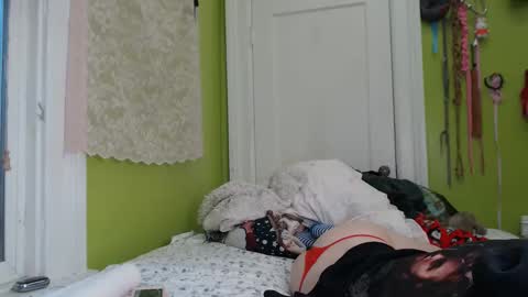 poutyangel online show from March 5, 1:25 am