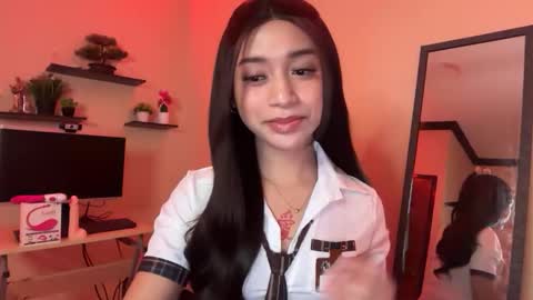 Devine Greyson online show from September 21, 10:30 am