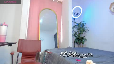 deyanira_sex online show from May 7, 5:19 pm