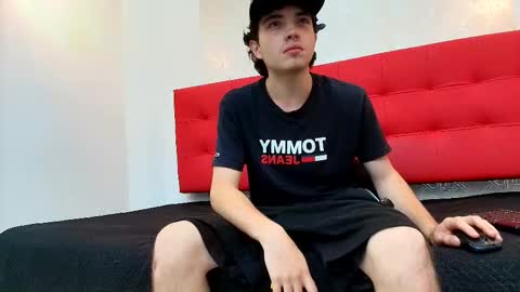   online show from September 18, 11:47 am