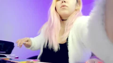 Dia online show from February 14, 7:27 pm