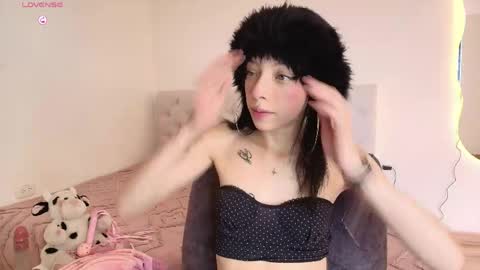 Diamond  online show from May 5, 2:23 pm