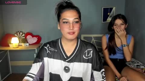 Snapshot of diamond_foxy chatting on February 1, 12:47 pm Wency online show from February 1, 12:47 pm