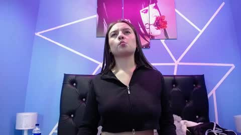 diamond_juliana_ online show from December 17, 3:46 am