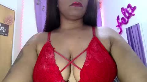 diamondd_gold online show from July 4, 8:45 pm