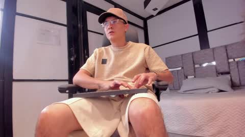 diamondss_1 online show from May 17, 9:13 pm