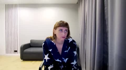 Snapshot of diana_meridor chatting on January 12, 4:21 am diana_meridor online show from January 12, 4:21 am