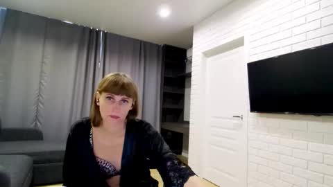 Snapshot of diana_meridor chatting on October 15, 5:22 am diana_meridor online show from October 15, 5:22 am