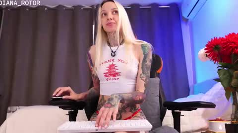 Snapshot of diana_rotor chatting on September 25, 8:32 am Diana online show from September 25, 8:32 am