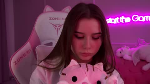 Diana online show from February 22, 3:56 am