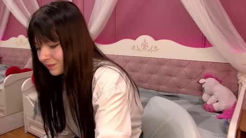 Snapshot of dianapittman chatting on September 17, 3:48 pm DianaPittman online show from September 17, 3:48 pm