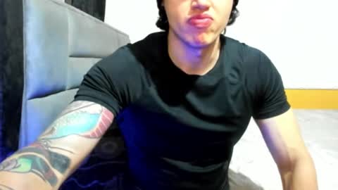 jhon online show from February 23, 11:14 pm