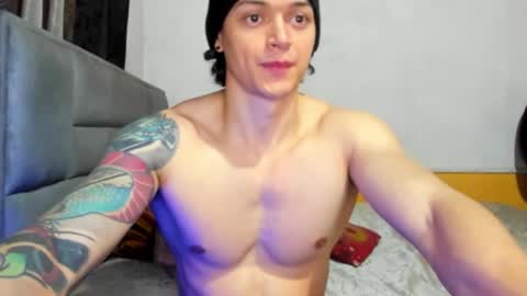 jhon online show from February 9, 8:34 pm