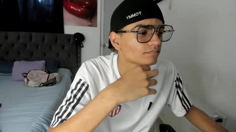 dick online show from May 7, 6:36 pm