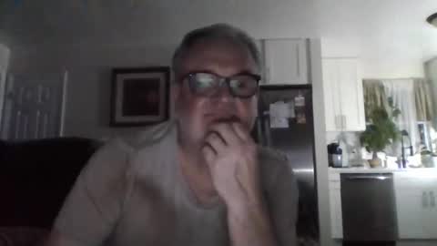 Snapshot of dickjr26 chatting on October 4, 1:36 am dickjr26 online show from October 4, 1:36 am