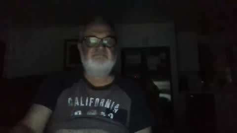 Snapshot of dickjr26 chatting on September 25, 12:28 am dickjr26 online show from September 25, 12:28 am