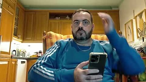 Snapshot of dicktracy_86 chatting on October 29, 11:05 pm DANI online show from October 29, 11:05 pm